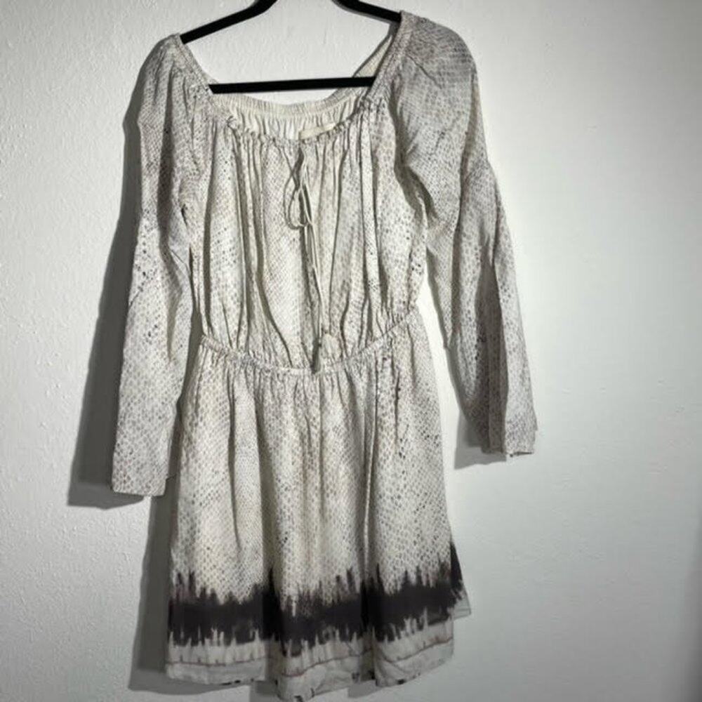 TJD Gray Snakeskin On/Off Shoulder Peasant Dress Size M
